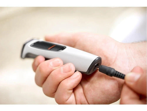 Rasoir et Tondeuse à Cheveux Philips Series 3000 MG3721